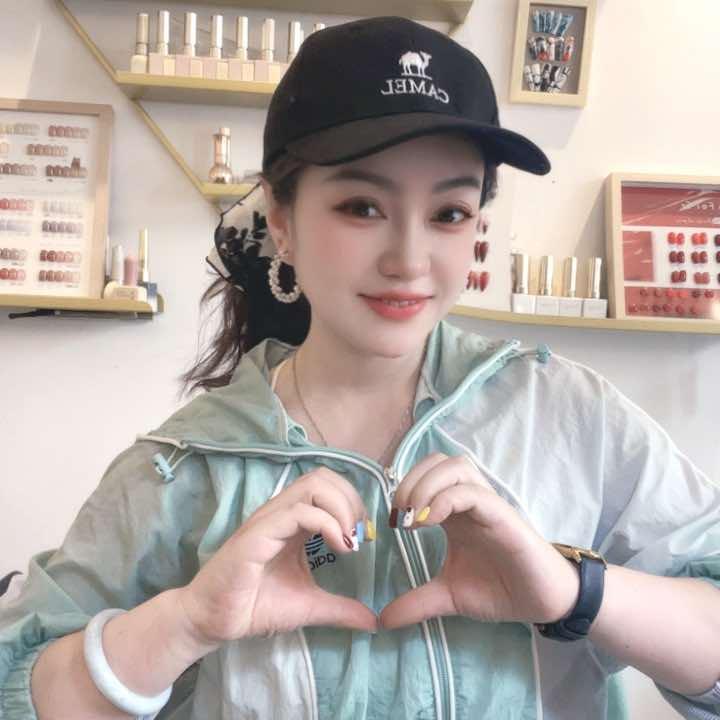 喜欢李美甲美睫工作室
