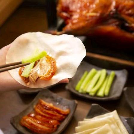 郑磊烤鸭店