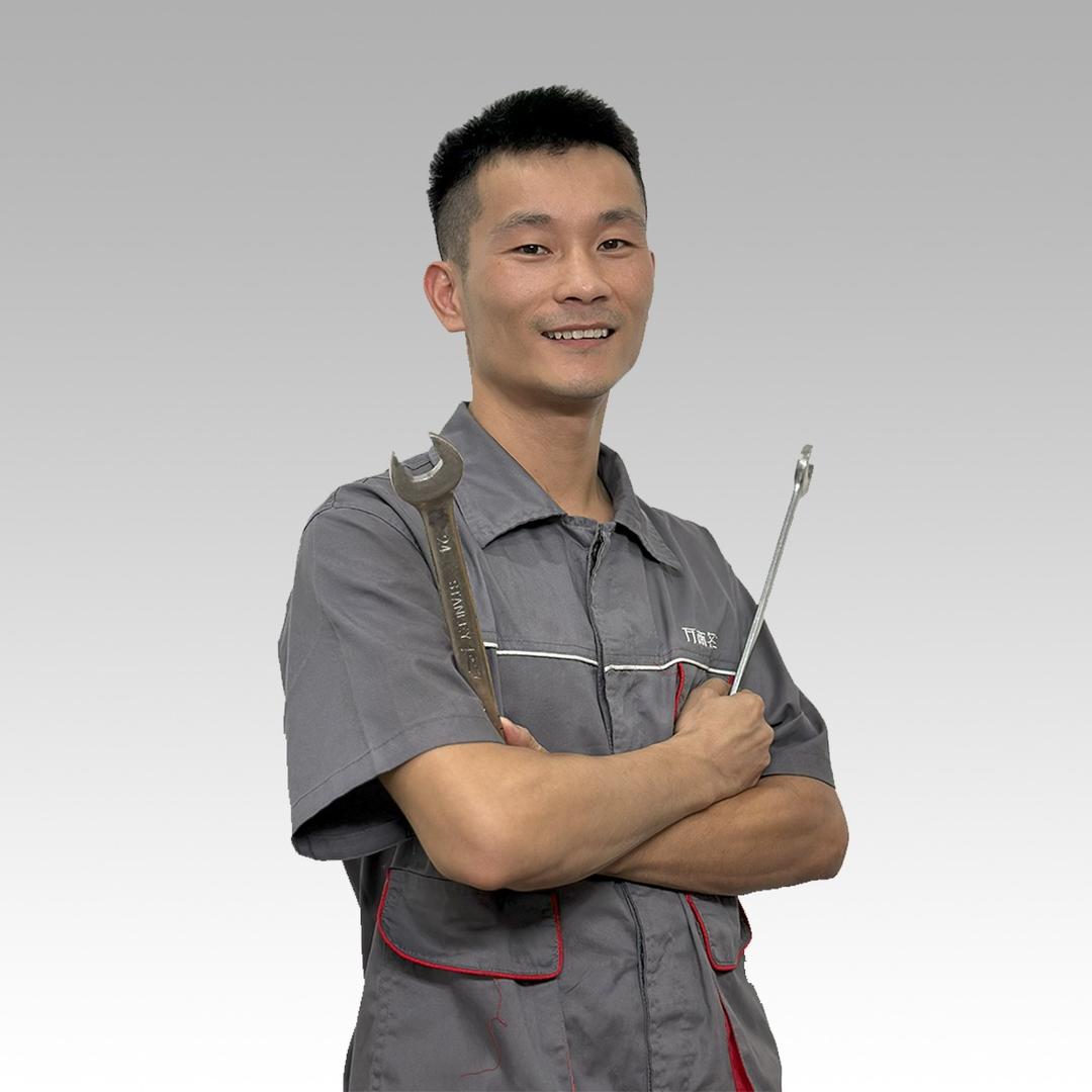 福州汽修小老弟—万商名车