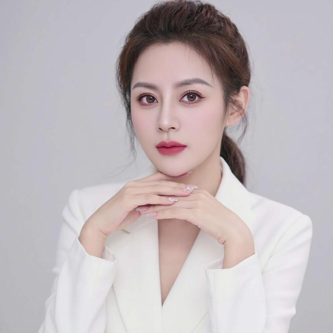 钎手美甲美睫官方号