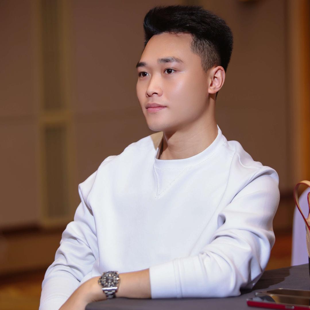 成都专业女士发型设计｜辰辉