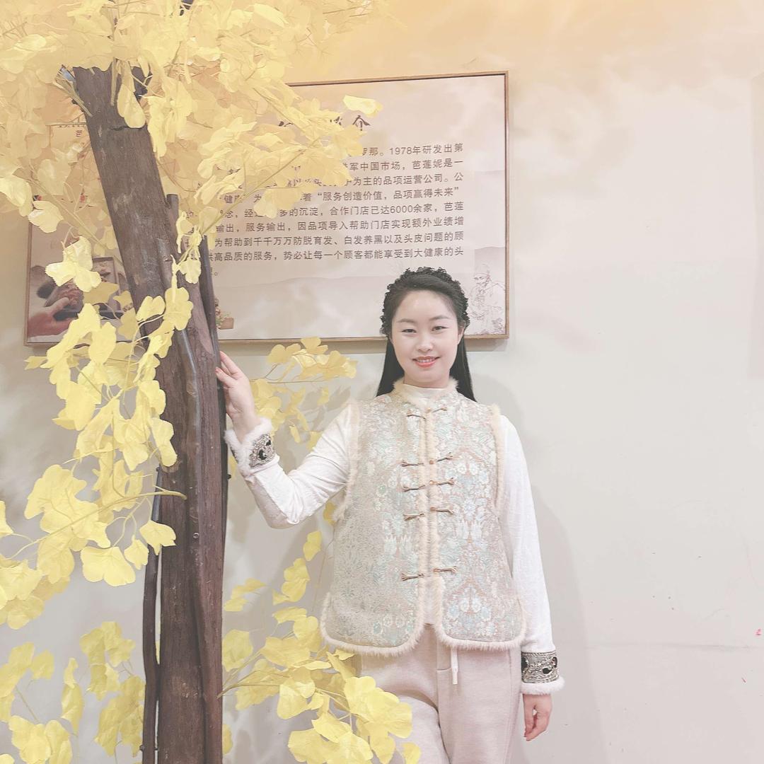 平顶山熙妍头疗养生馆-------候老师