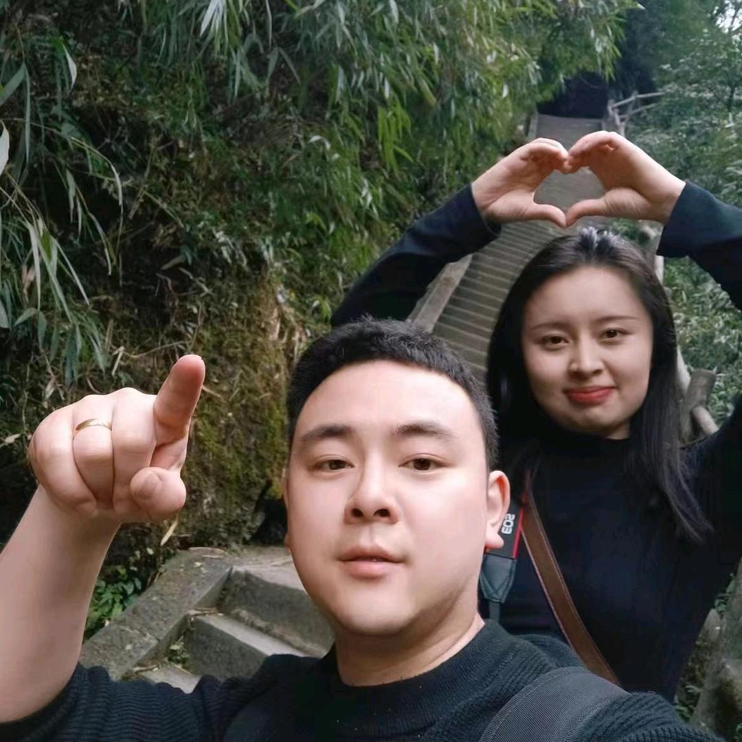 彭州鑫金喜珠宝