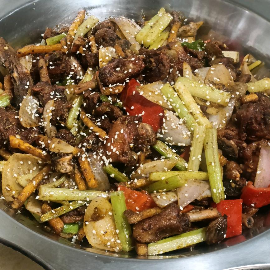 干锅鸭无骨鱼煲（技术培训）