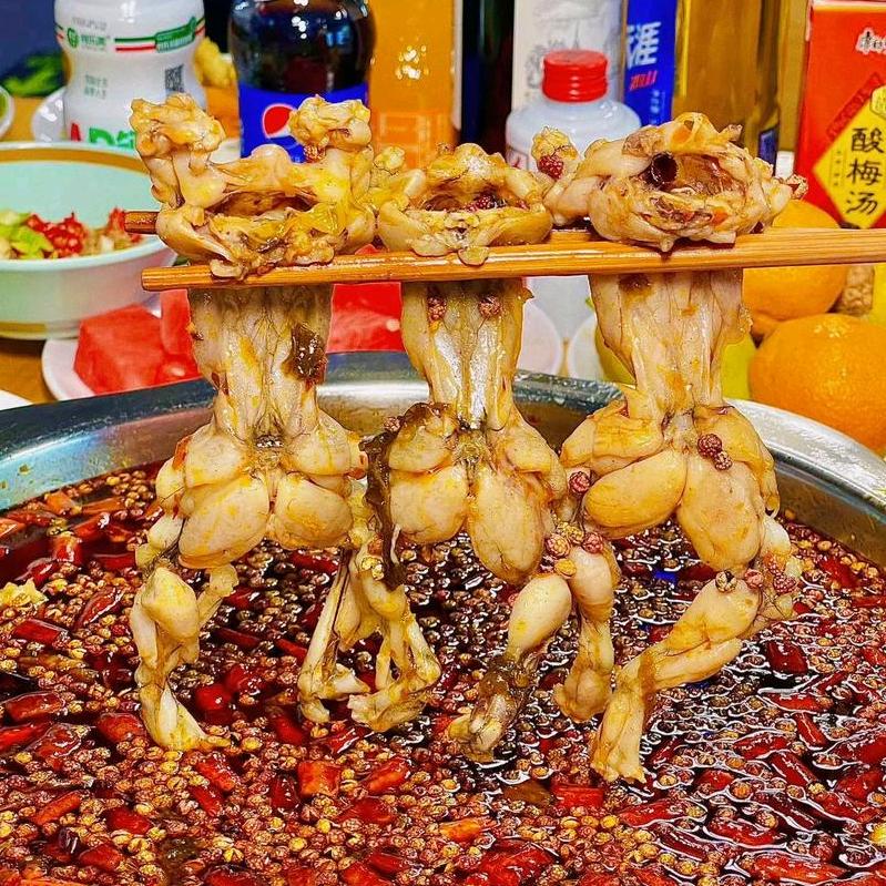 王二娃美蛙鱼自助火锅