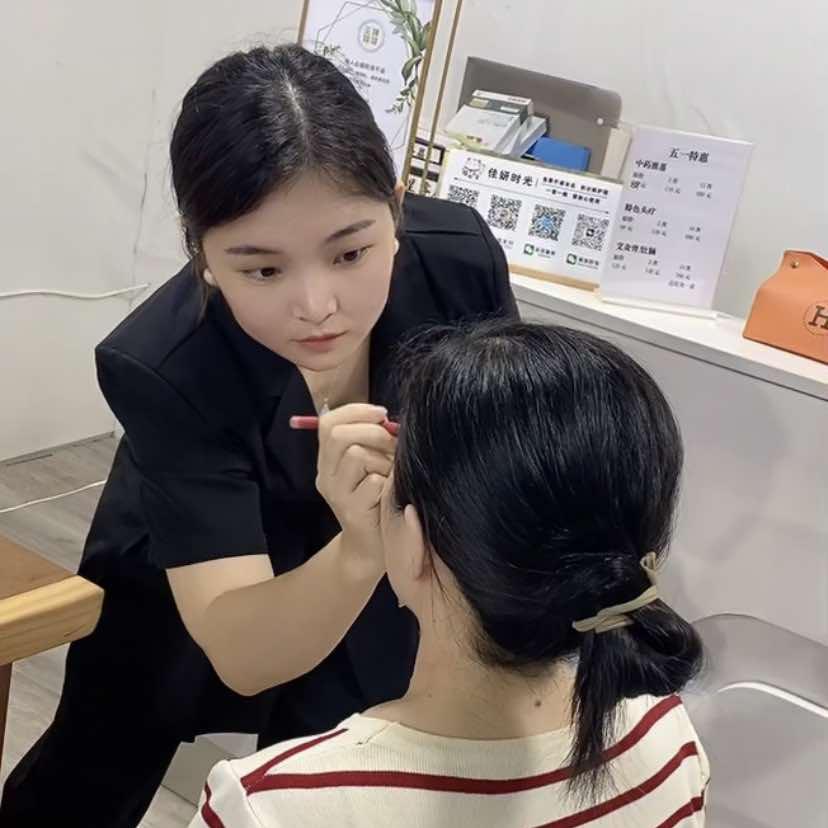 普宁阿玲