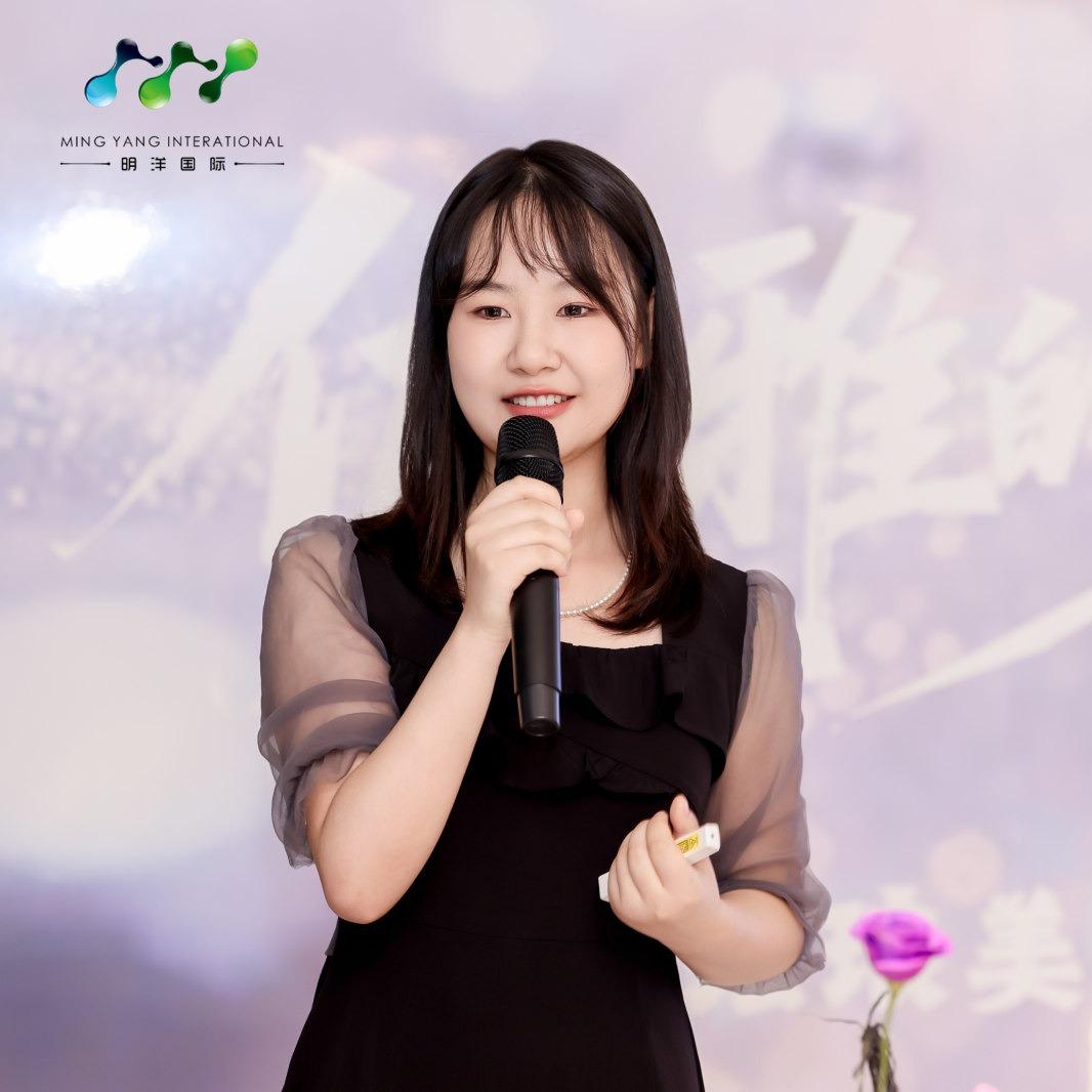 露露亚海骏都美容中心