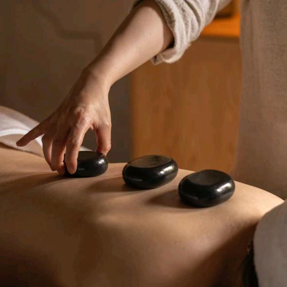 玉澜采耳泰洗保健馆