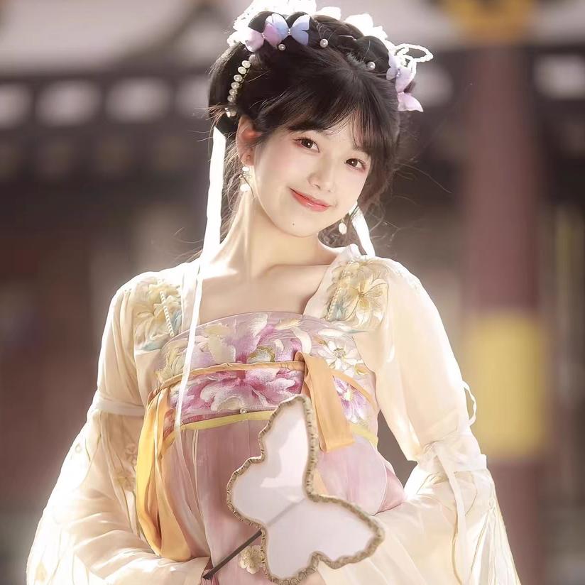 衣华阁汉服体验馆