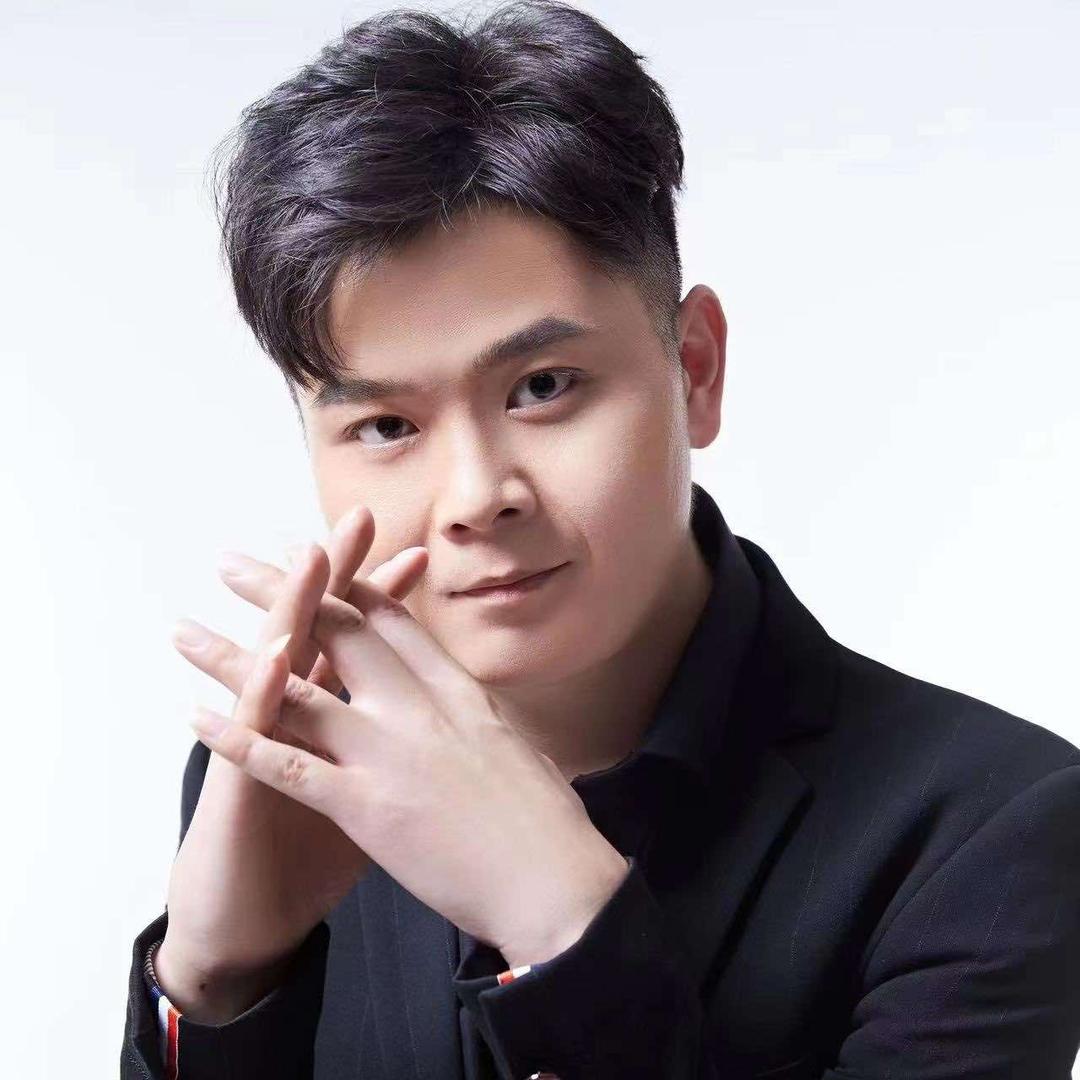 登封市阿洋私人订制理发店