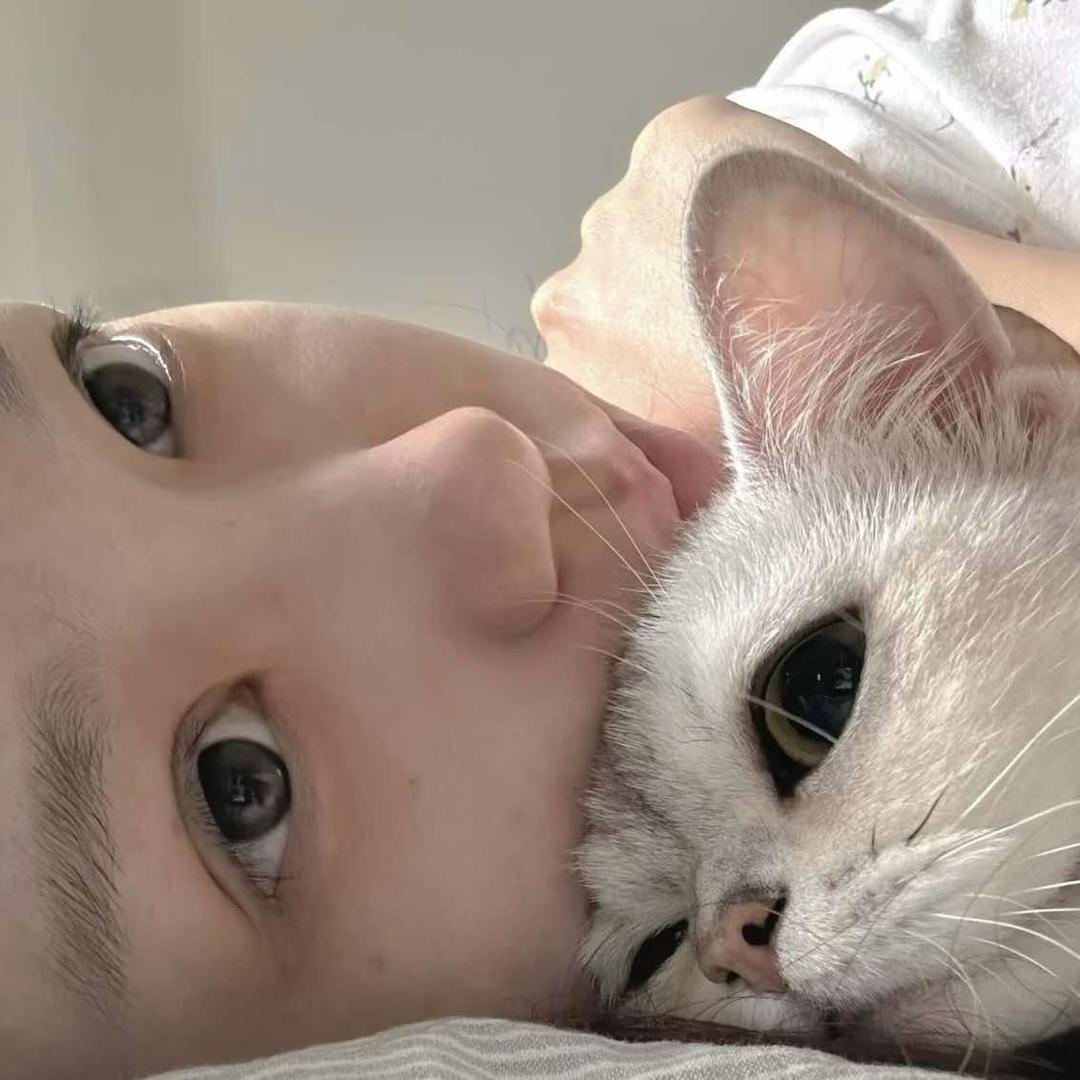 叫我小周（v8台球俱乐部