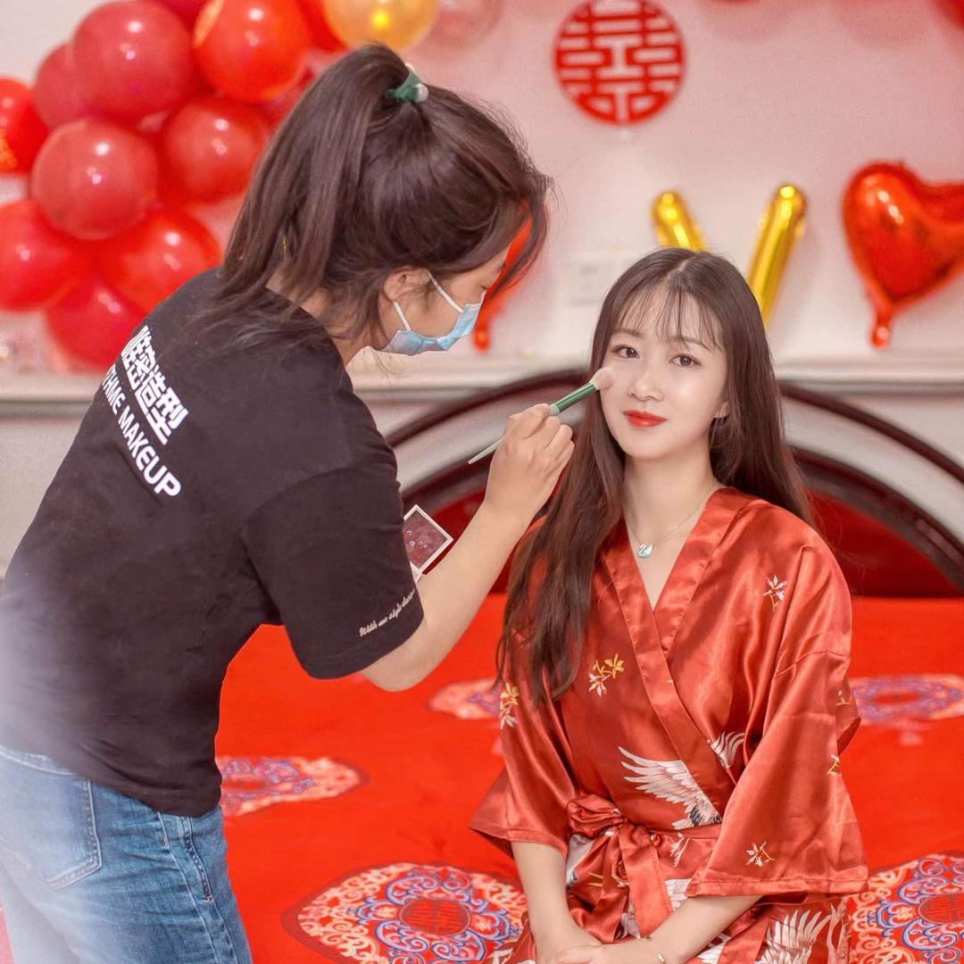 WithMe唯密化妆造型