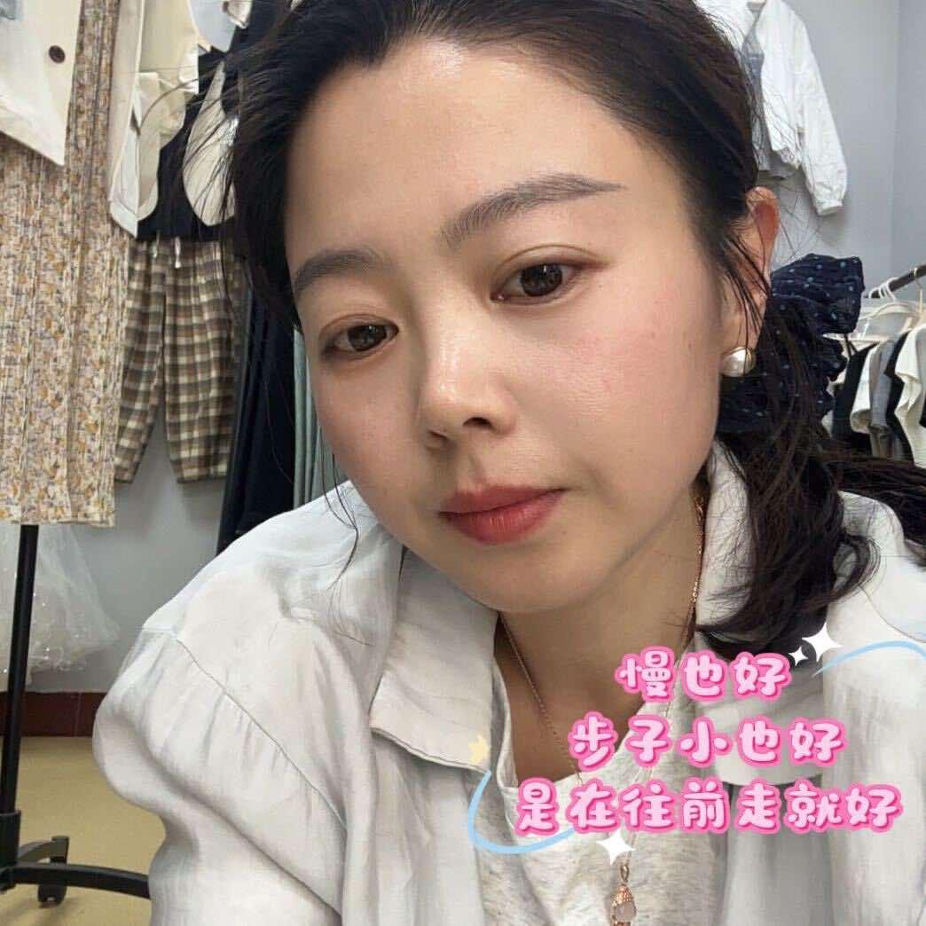 衣裳穿搭এ 永晶