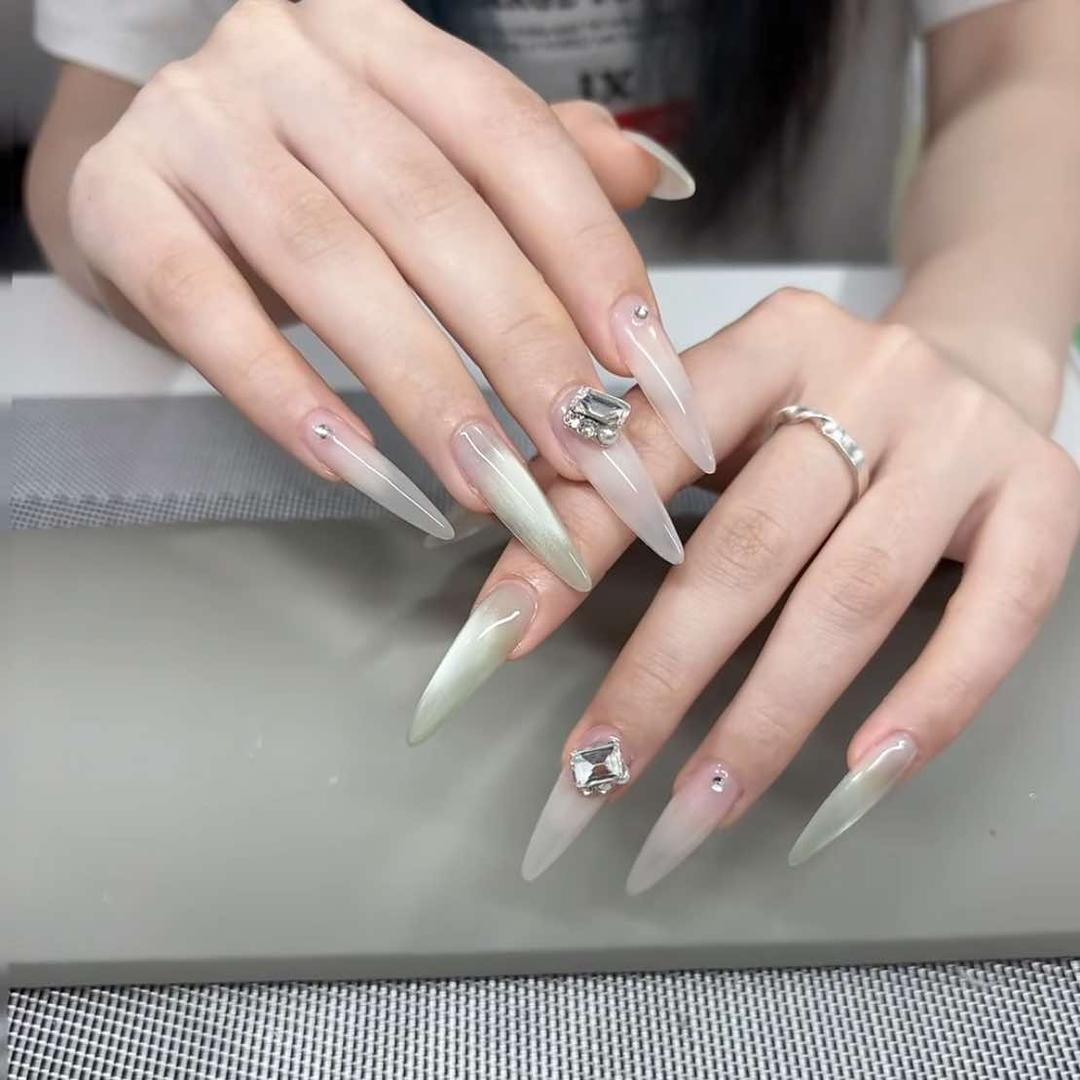 苏苏家美容美甲店官方号