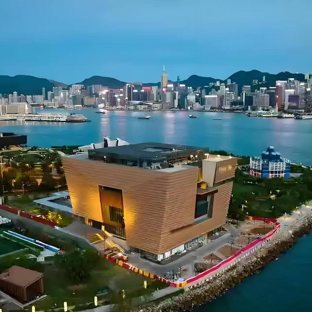 万象高奢趵娅直播间