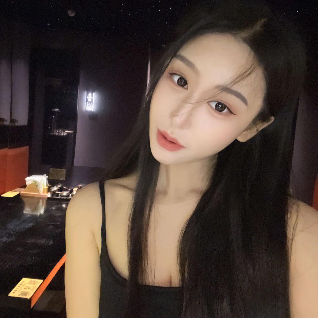 在杭州做烧鸟的琪琪