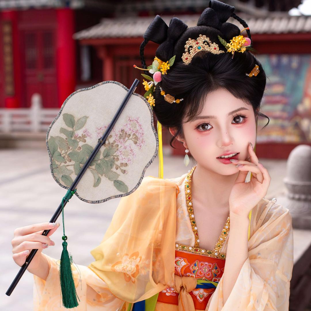 华裳旅拍官方号