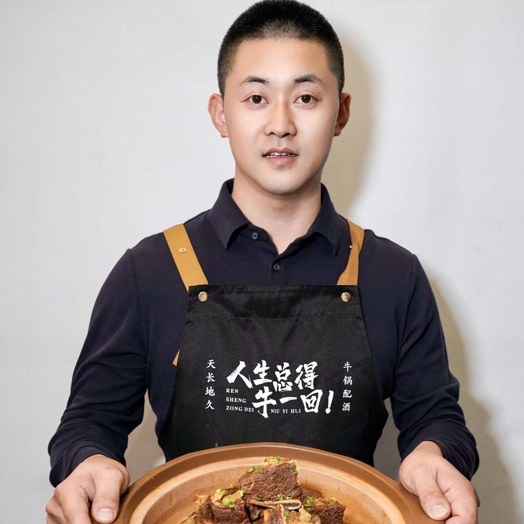 霸王地摊牛排锅创始人