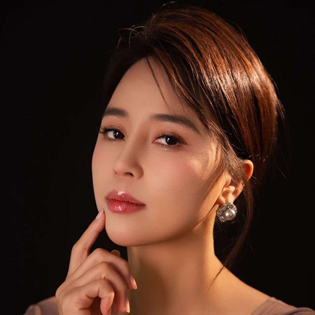 杨蕊的美甲店
