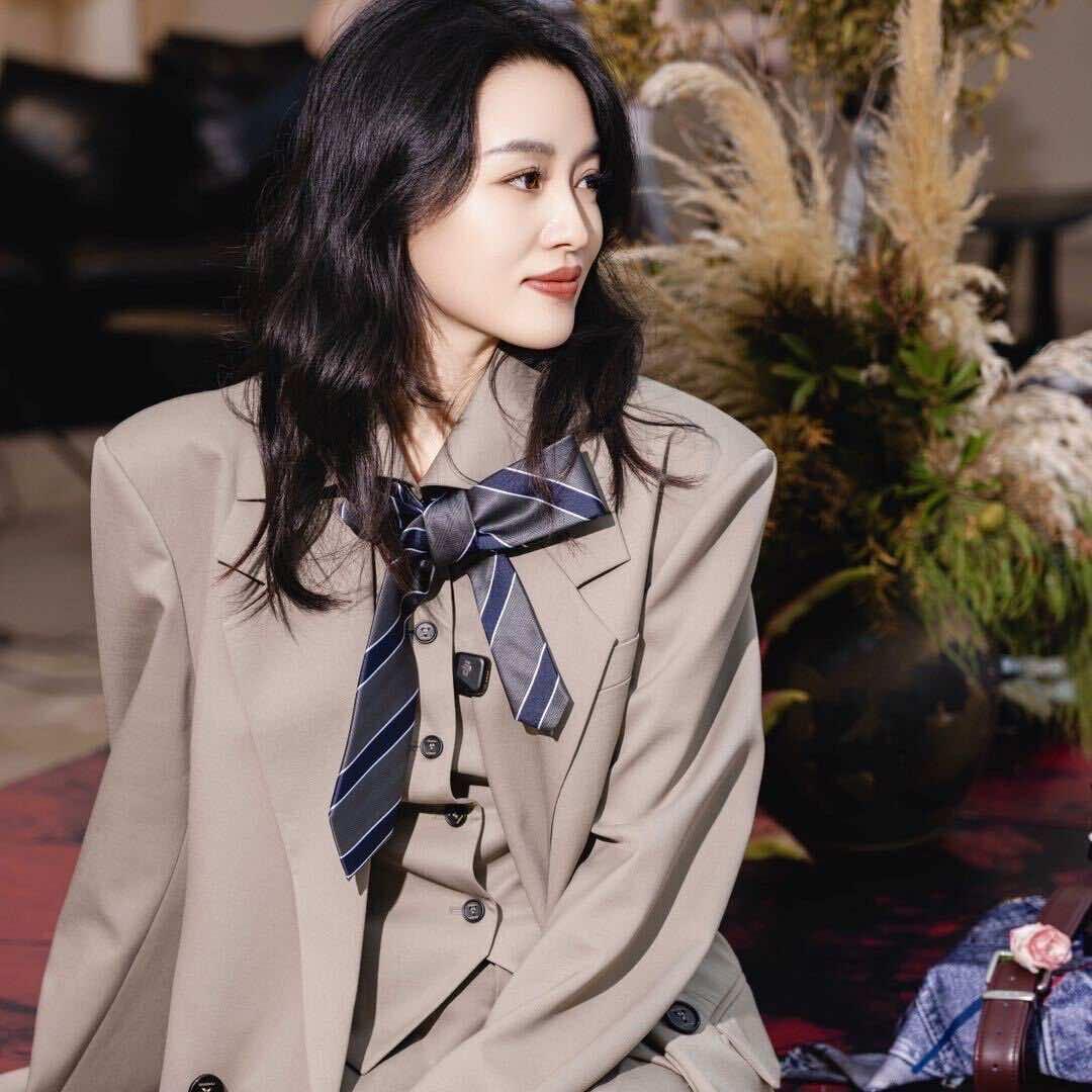 万州MOKO设计师品牌女装集合店