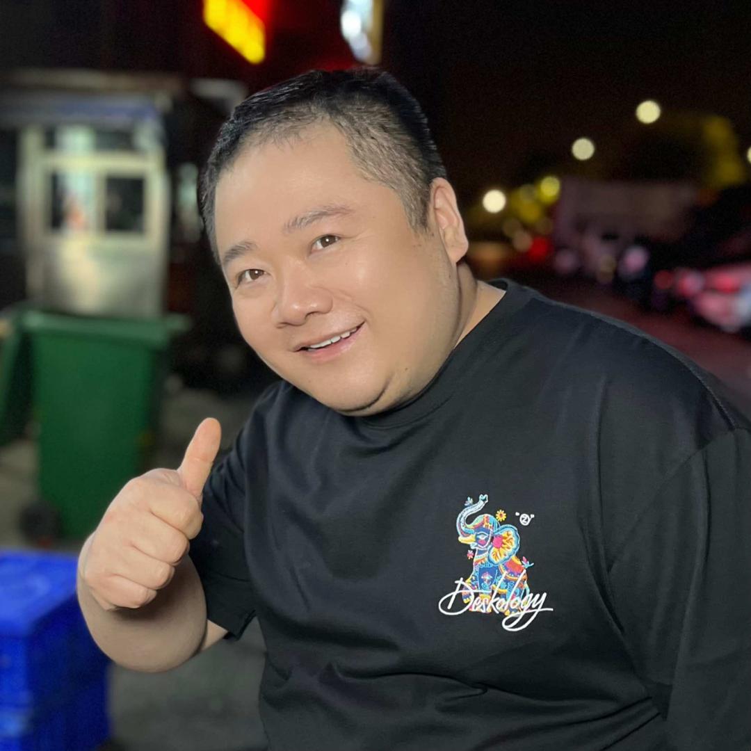 群主烤场(华景园店)官方号