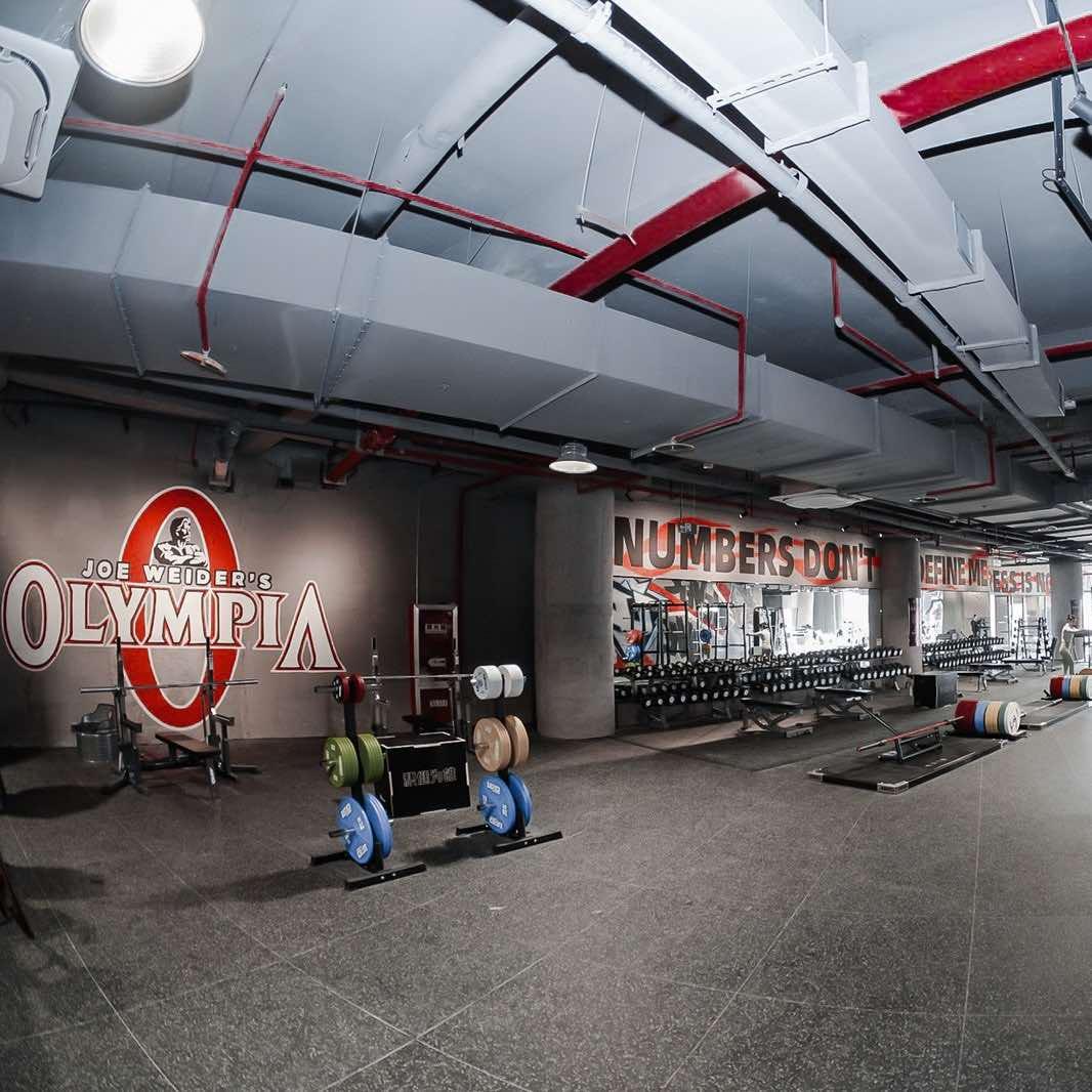 小贺-积健为雄·美式铁馆