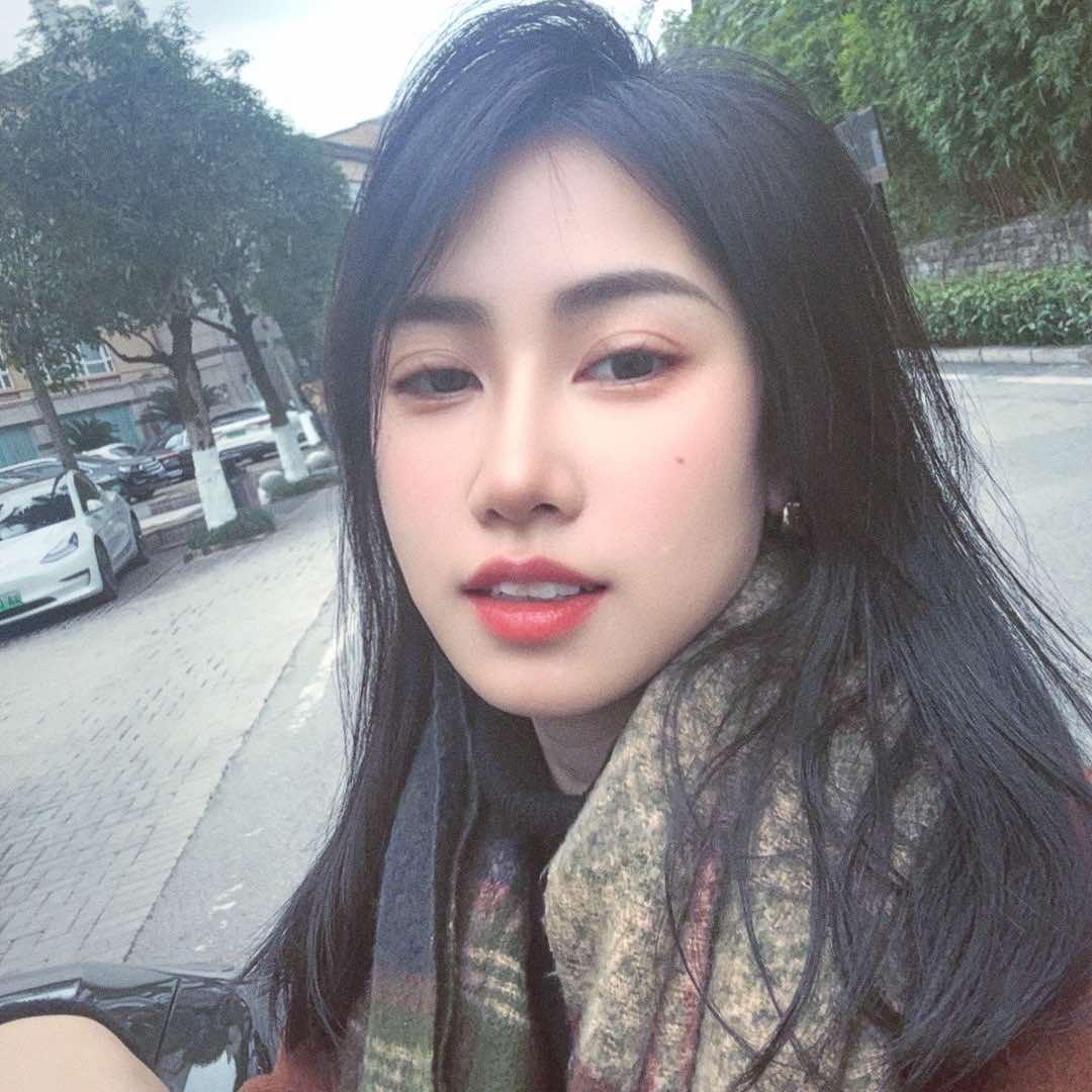 李媚儿