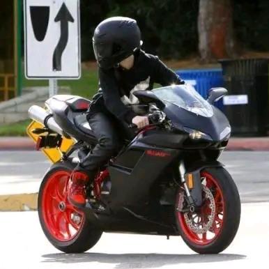 路安驾校直招刘老师