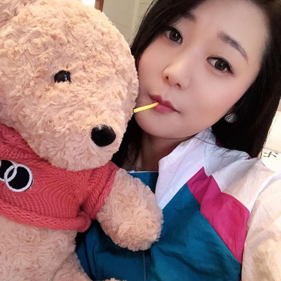 丹棱欧上女装