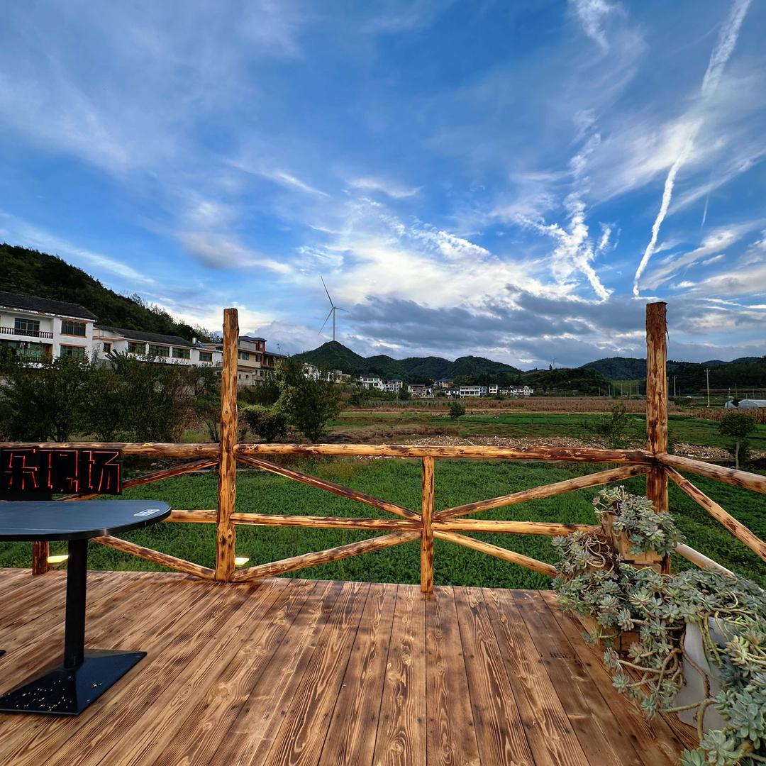 顺鑫多肉花园餐厅