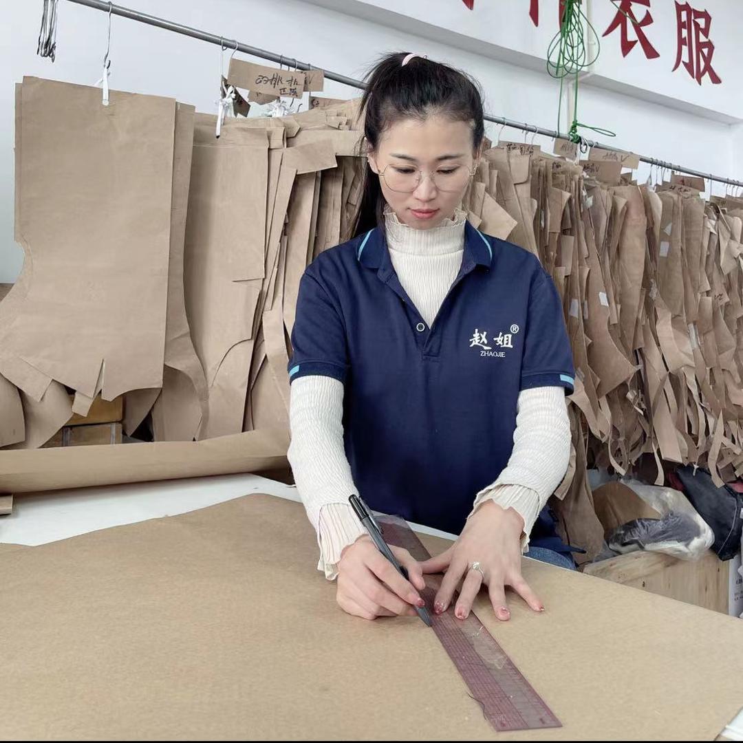 赵姐皮草染改王师傅