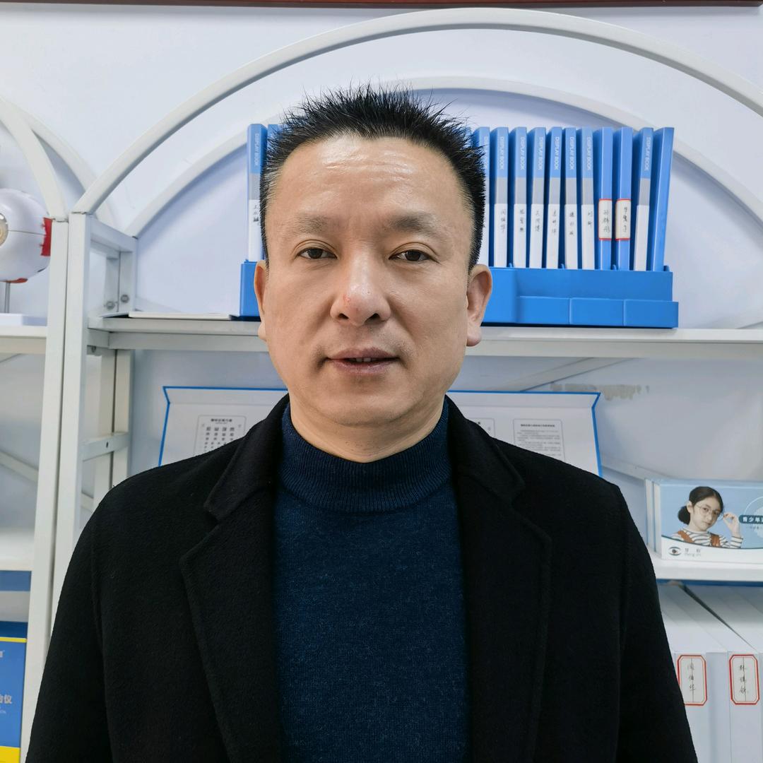 平顶山做近视管理的陈老师
