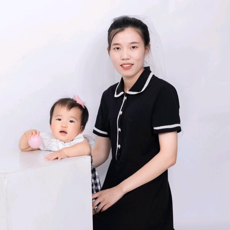 鑫饰界汽车美容养 护中心