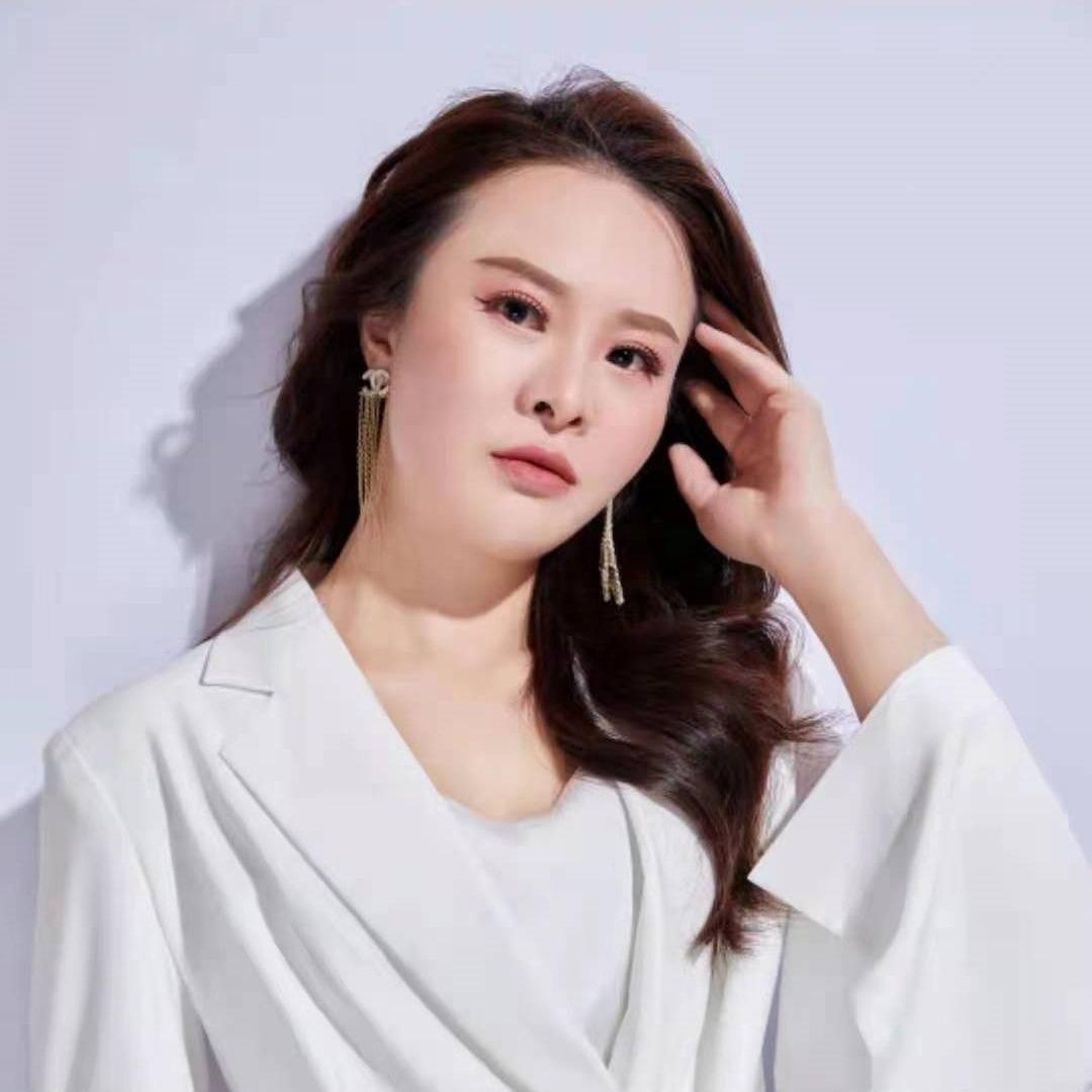 子艺清护肤造型