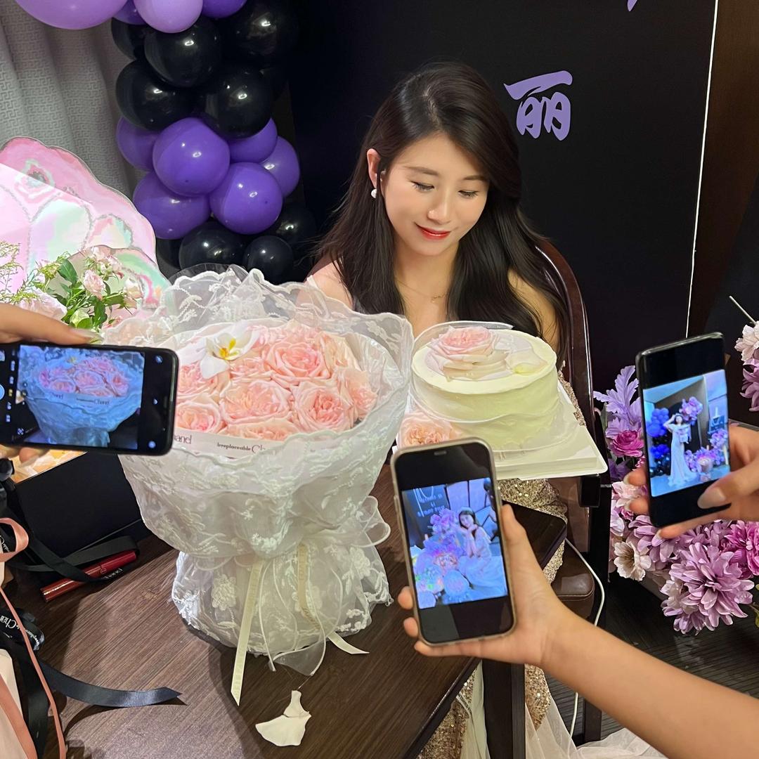 LilyNail美甲美睫美学设计