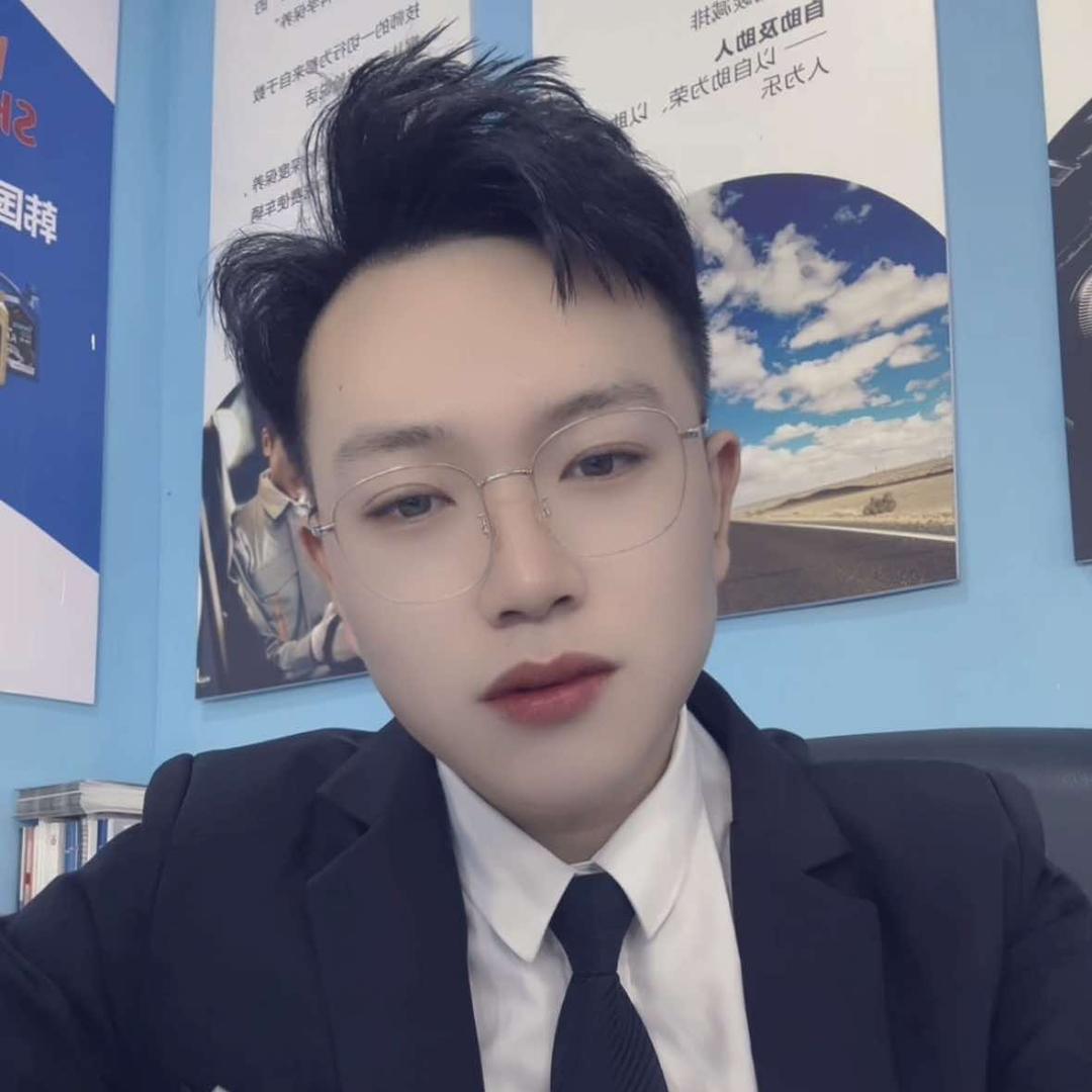 刚强汽贸新店 小张