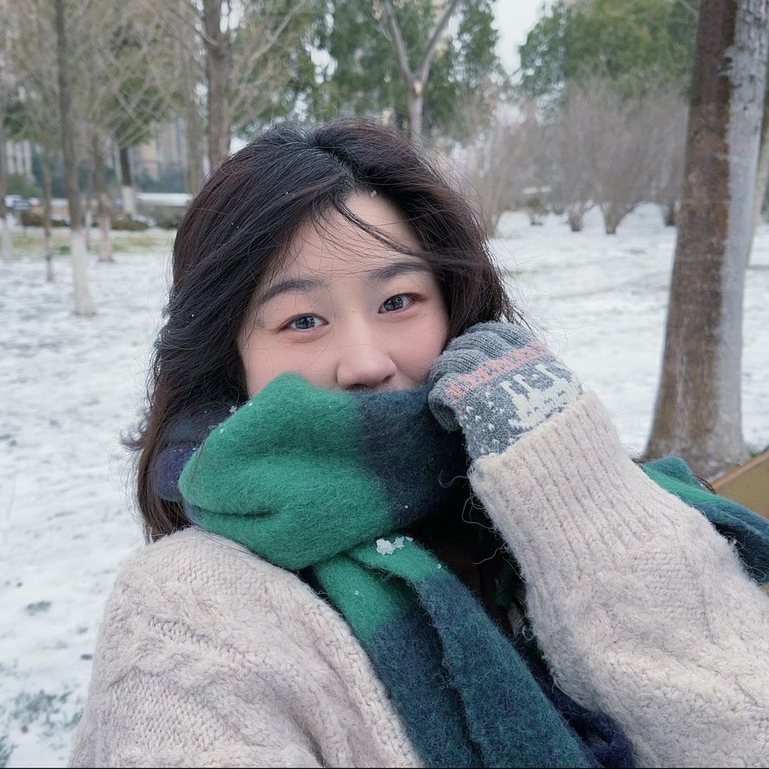 彩汐美术馆桃子老师