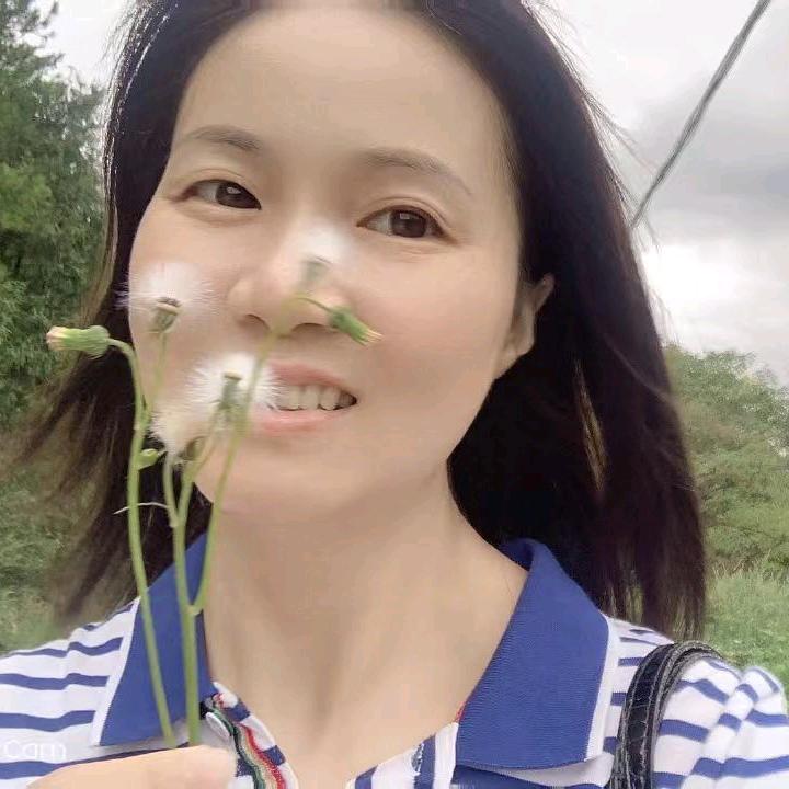 涪陵段姐汽车改装贴膜