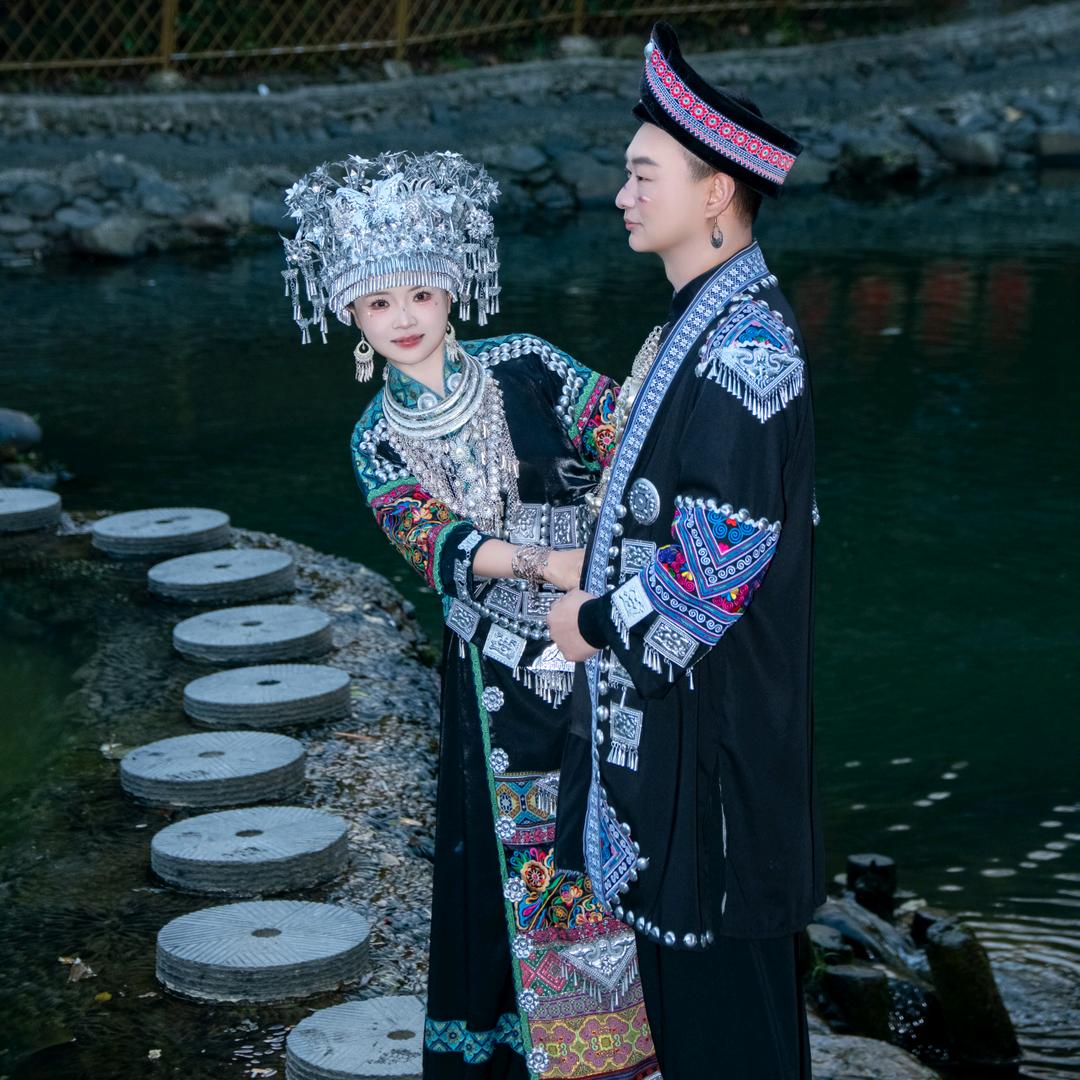 西藏西措旅行社（红尘客私人定制旅行）