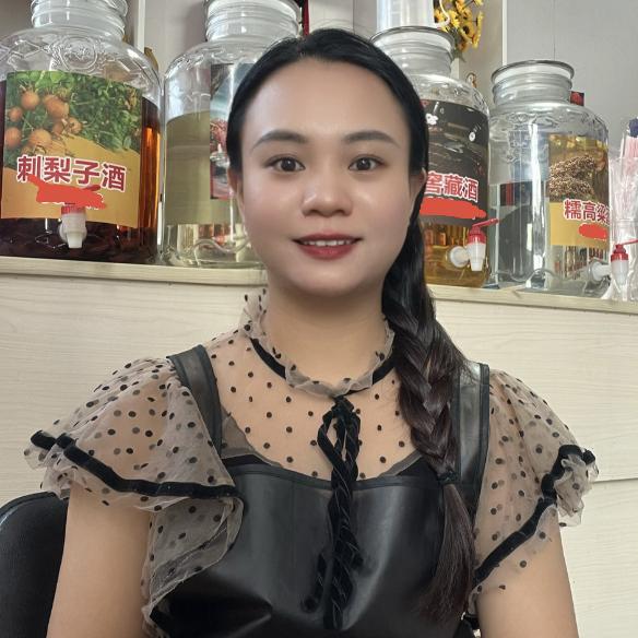 在松桃做自助脆皮羊脚的小洋