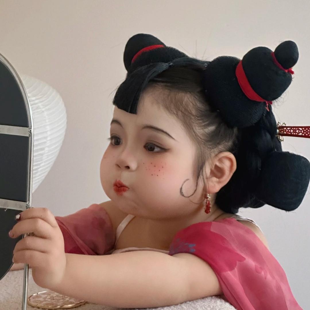 小Y潮玩（惊喜版）