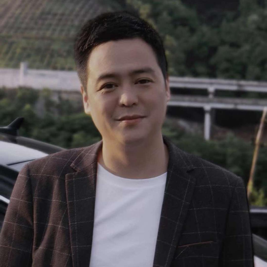 梁哥-畅达瓷砖仓储批发