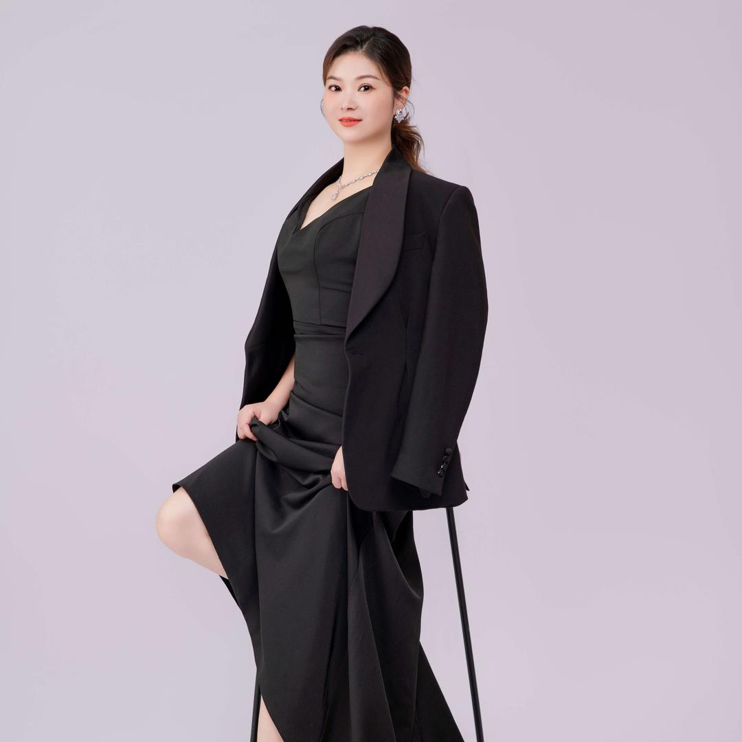 鄂城区丽芬美容生活馆