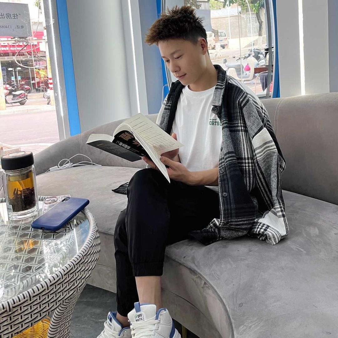 巧家卓悦美发店