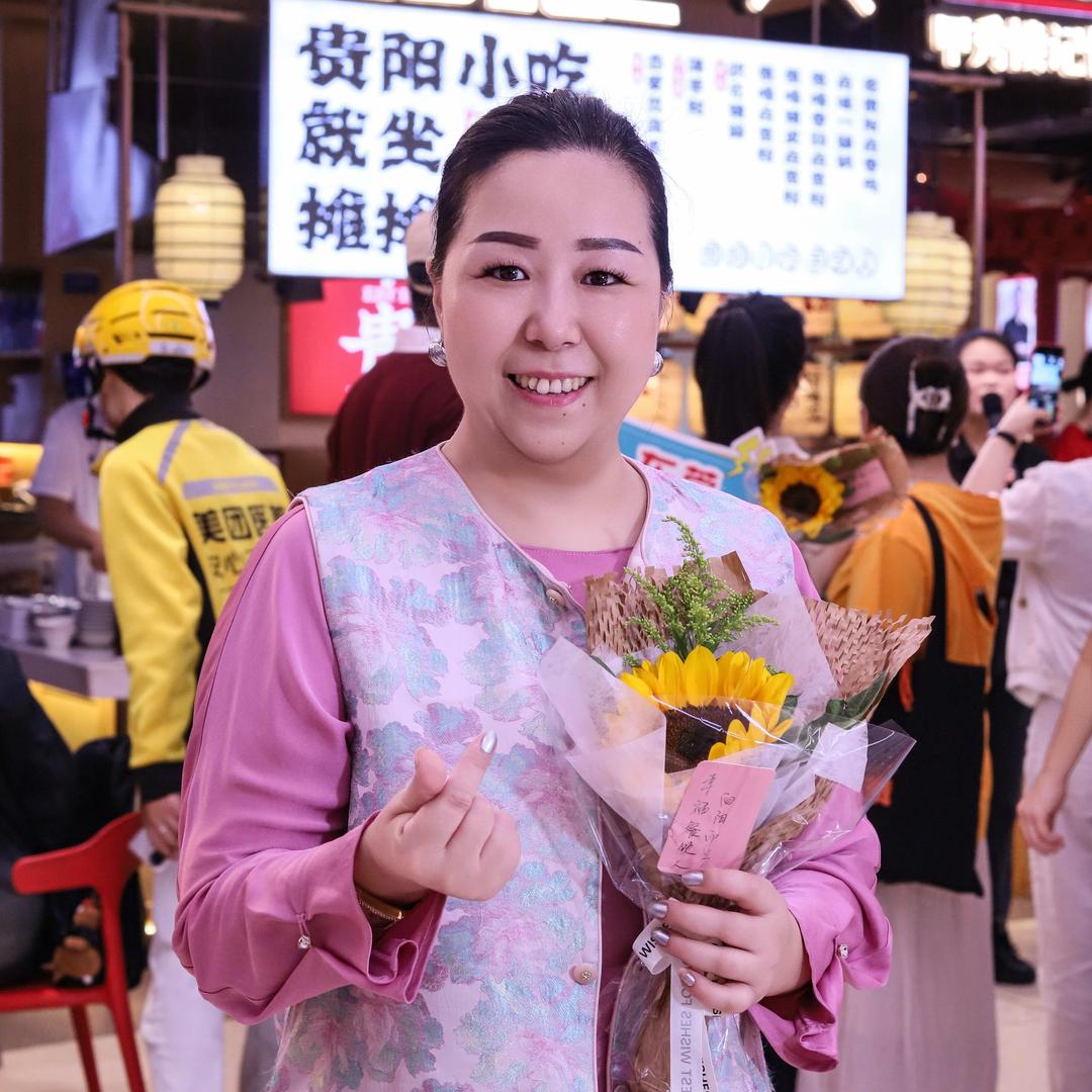 西部码头婧姐（官号）