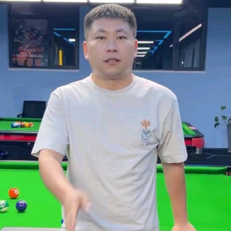 新乡卫滨区安及24h自助台球高晟福润城店