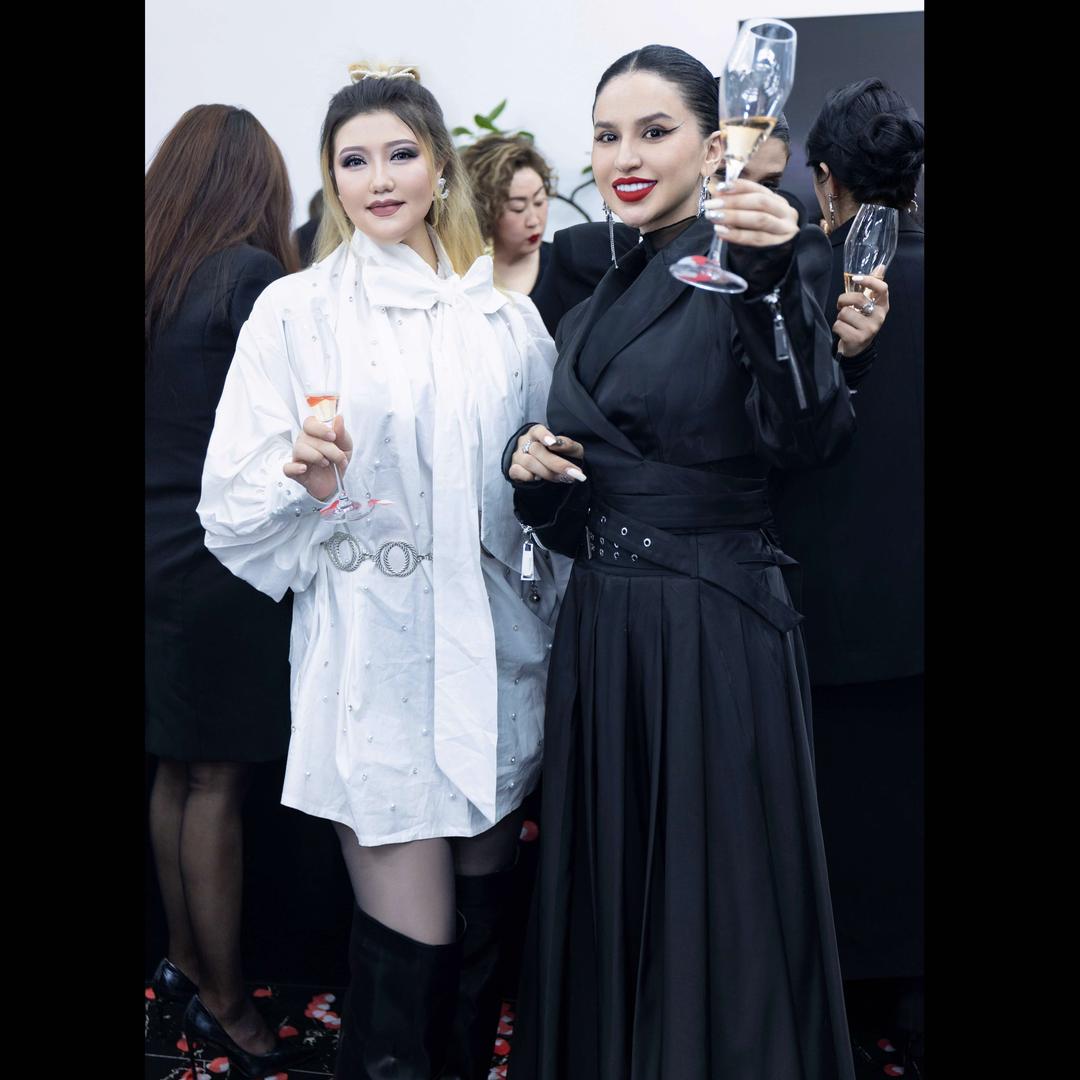 Akida爱菲美容美发美妆工作室