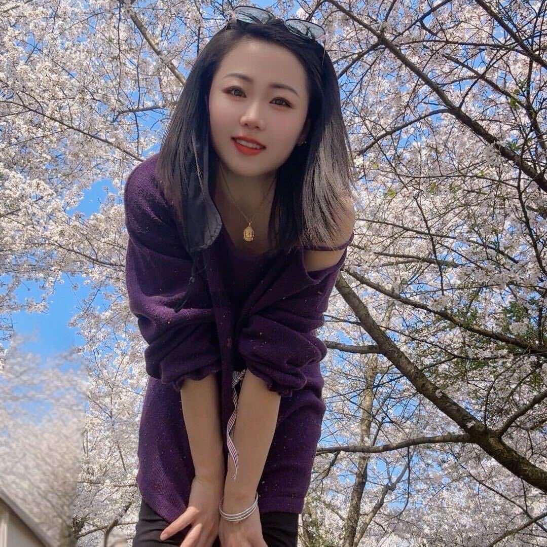 荔波7号仓女装批发店