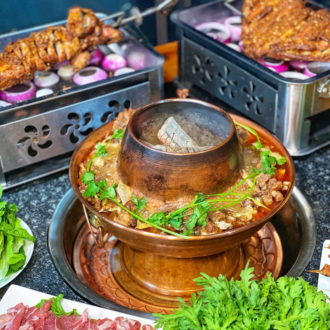 南城一锅羊蝎子烤羊排自助餐厅