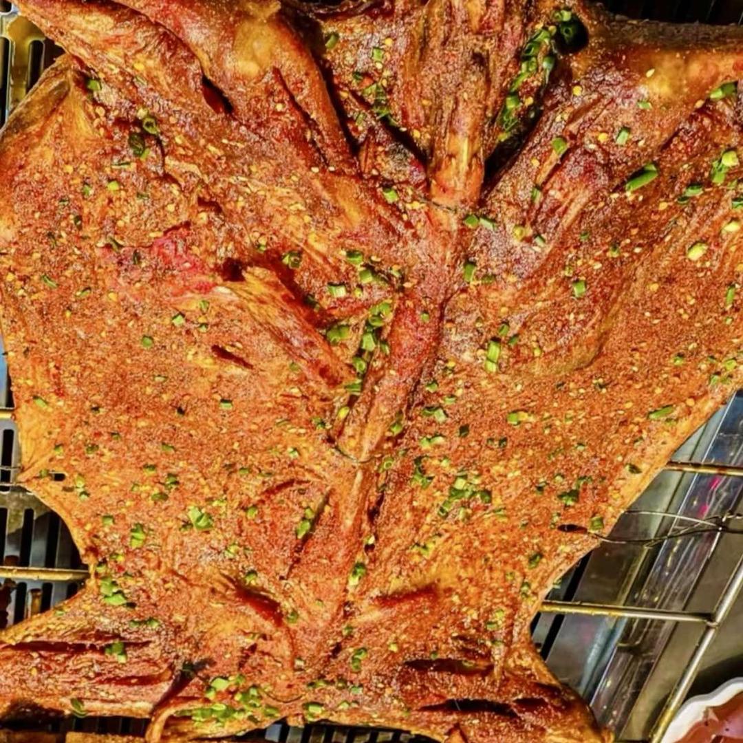 江津区巨能烤全羊